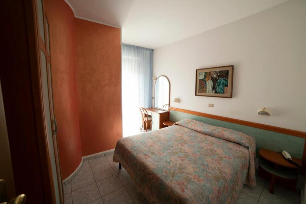 Hotel Corallo Giulianova Dış mekan fotoğraf
